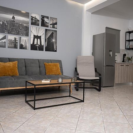 Thalia Apartments Kalamata Esterno foto