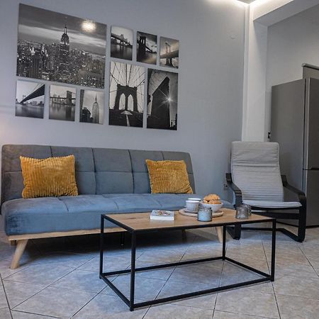 Thalia Apartments Kalamata Esterno foto
